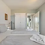 Haushaelfte Schobuell Holiday home