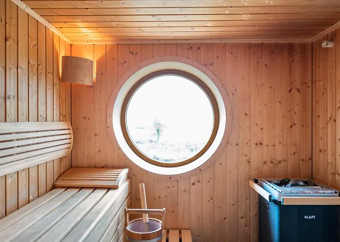 Haushaelfte Schobuell