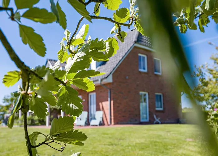 Haushaelfte Schobuell *